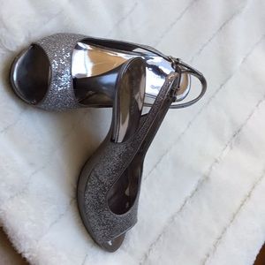 Nine West Silver Metallic Sandals